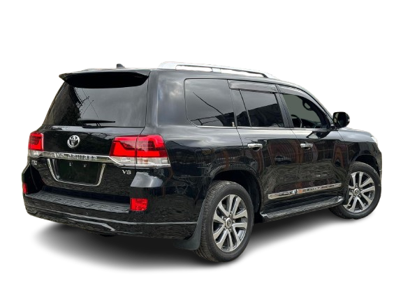 Toyota Land Cruiser V8 for hire at Eldoret Airport – Powerful 4x4 luxury SUV for business, VIP transport, and off-road adventures